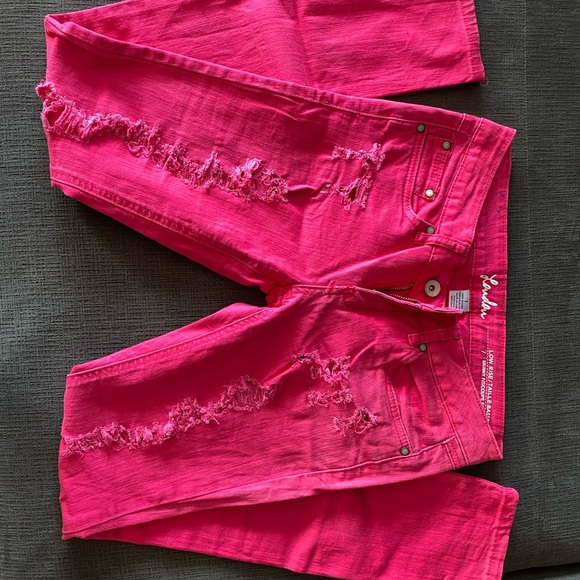 London Brand, size 7, low rise - Picture 1 of 4